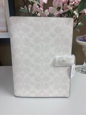 Coach Notebook In Signature Canvas in the Gold/White/Chalk - NWT